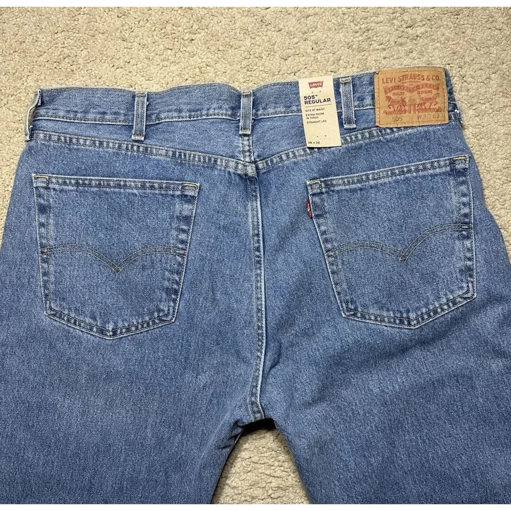Levis a4 0041